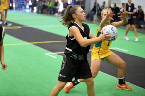 2015-junior-indoor-triseries (74)