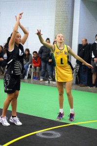 2015-junior-indoor-triseries (77)